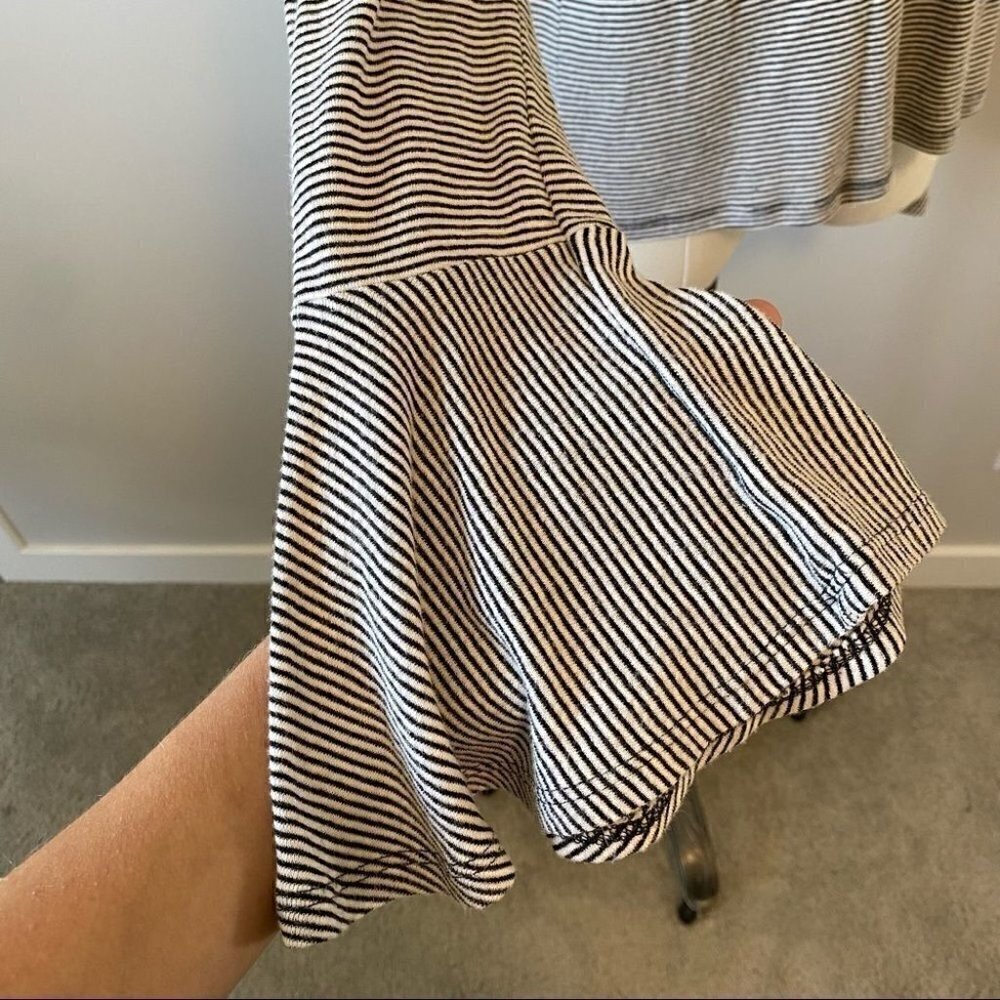 Anthropologie RO & DE Toastworthy Bell Sleeve Top - Picture 12 of 14